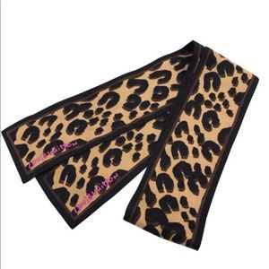 Louis Vuitton Sprouse Leopard Bandeau scarf
